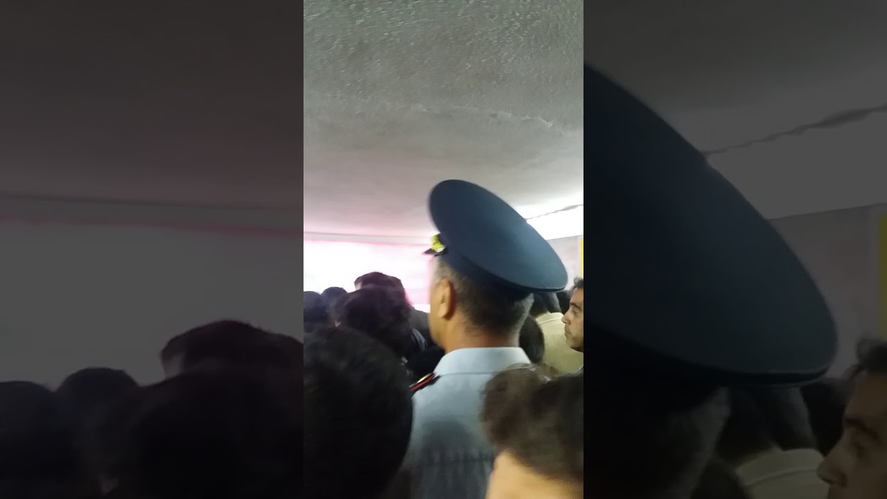 Ezizbeyov metrosunda basabas bu gun(2)