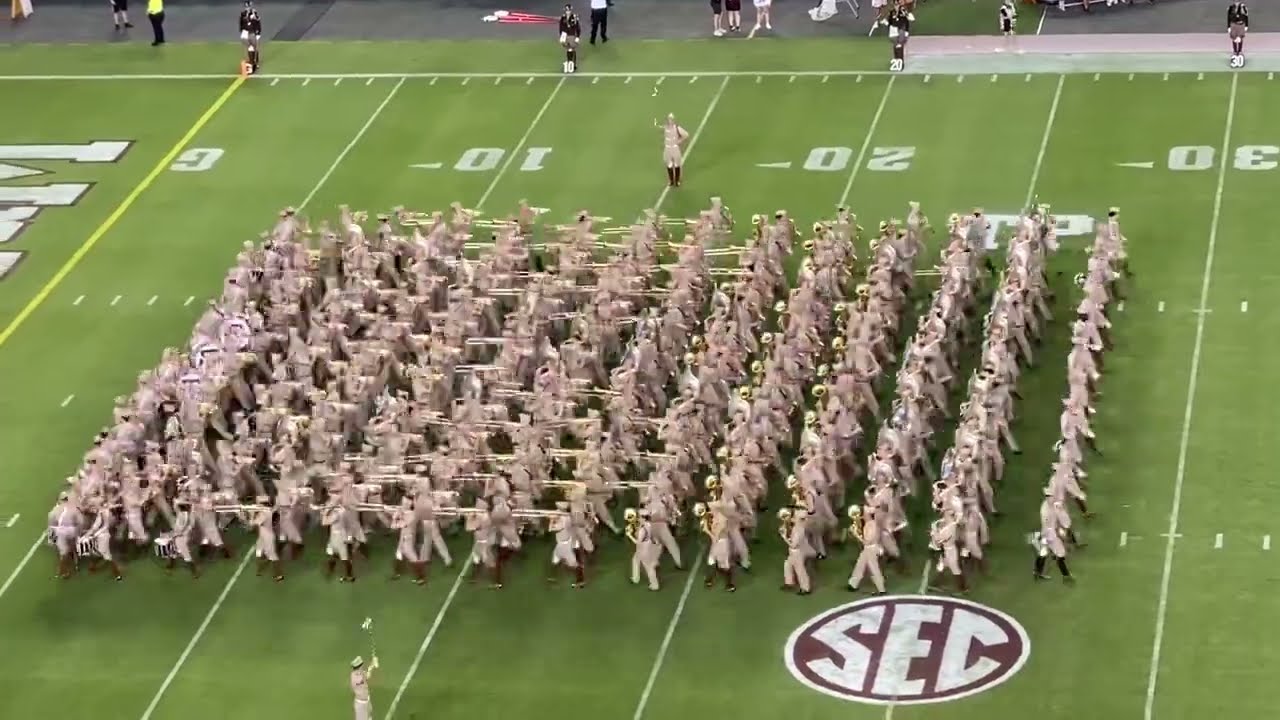 FABULOUS FIGHTIN’ TEXAS AGGIE BAND FIRST HALFTIME DRILL 2023