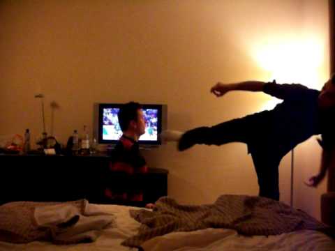 face kicks Krzysiek Ambroziak