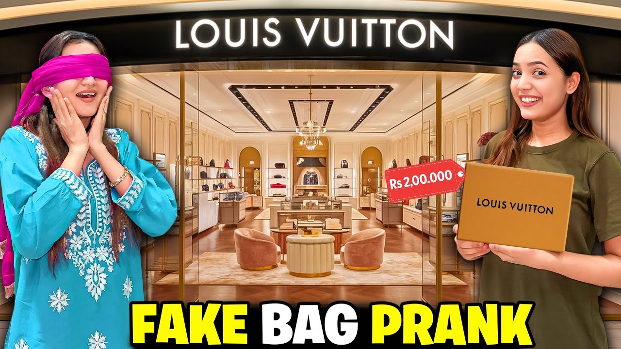 Fake Bag Prank With Hira🤣👜|Rabia Ny Vlogging Chor Di?😱😡|Neighbours Ky Ghar Pool Party😍🏖️|Sistrology