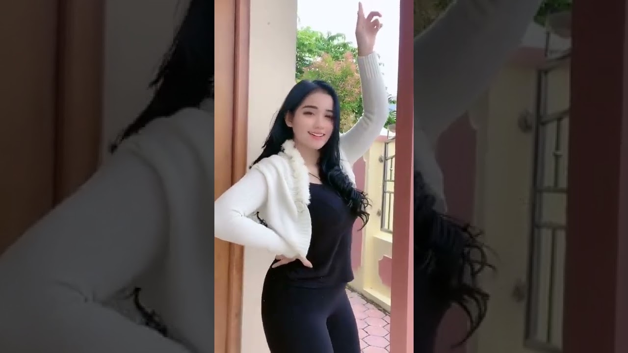 Falen Finola | Goyang Tiktok hot #tiktok #falenfinola  #shorts (3)