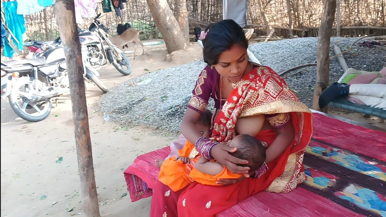 Family Lifestyles Cute Baby Feeding vlog Jhala