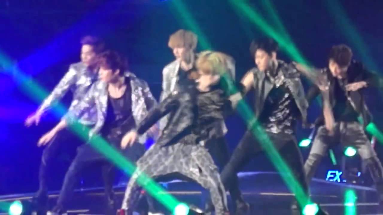 Fancam 121231 Kris focus   MAMA @ Jiangsu TV 2013 New Year's Eve Concert