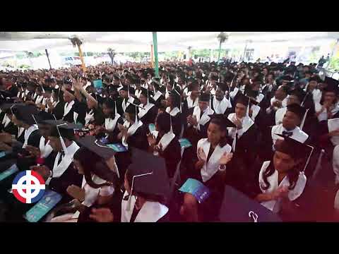 FARD entrega 461 nuevos bachilleres técnicos en diferentes modalidades del saber.