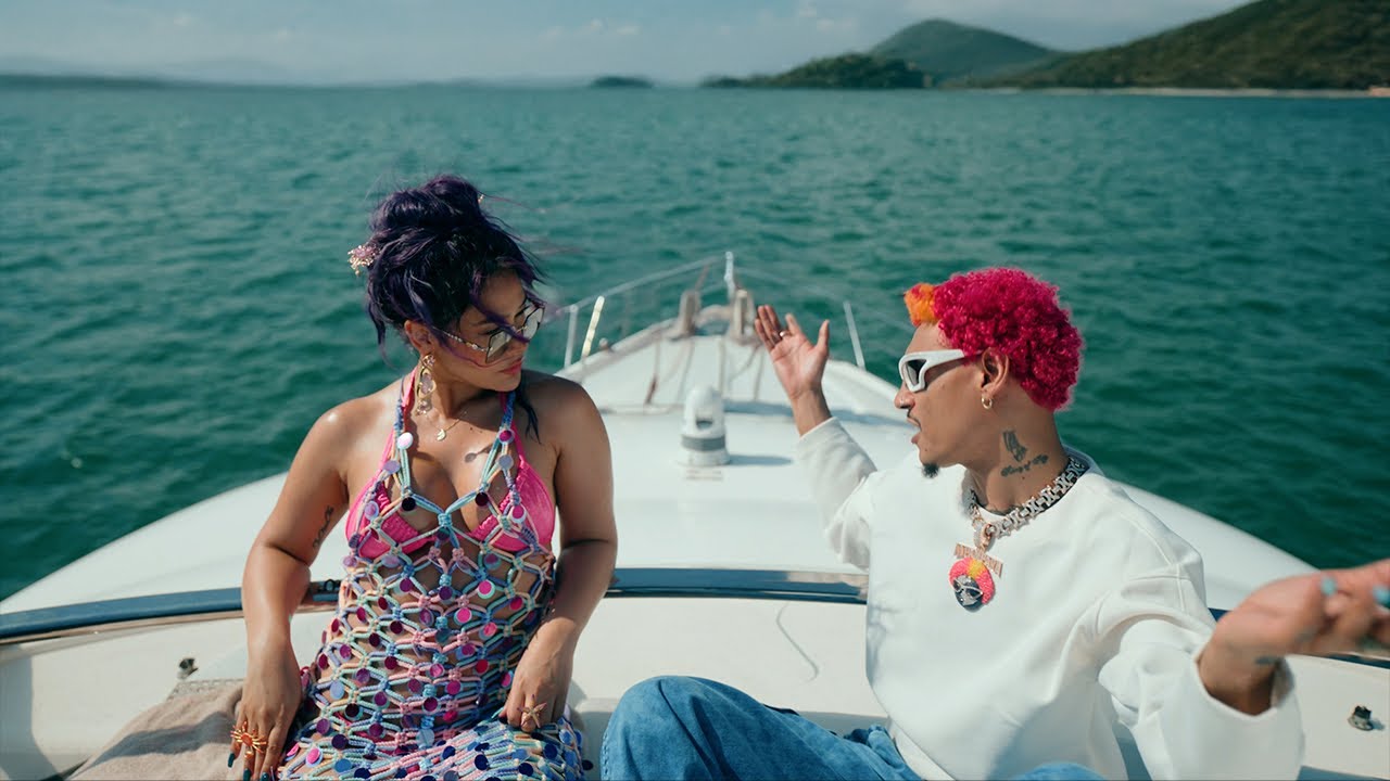 FARIANA, Kiko El Crazy - ME MUEVO (Video Oficial)