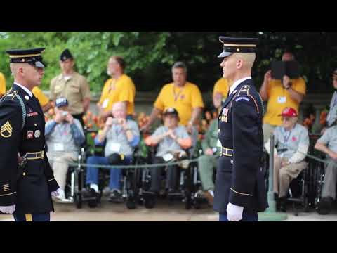 Farklı ülkelerin muhteşem nöbet değişimleri  /  Gorgeous changing ceremonies of different countries