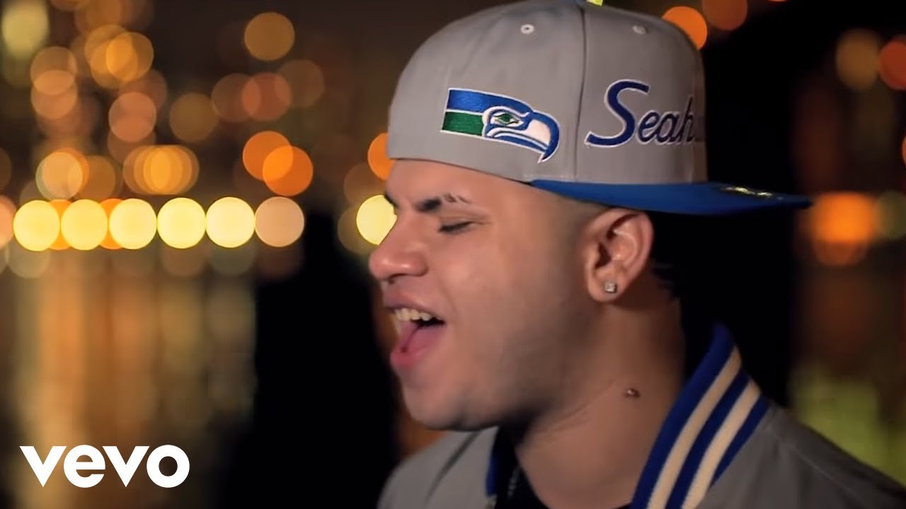 Farruko - Cositas Que Haciamos (Official Video)