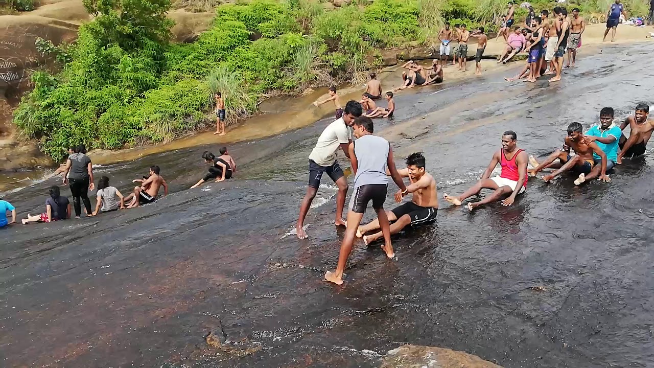 Fatna in Deniyaya