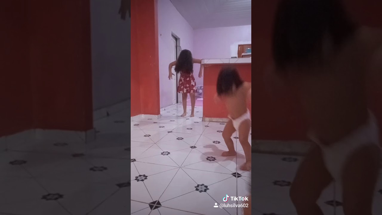 Fazendo com tik tok com a priminha...