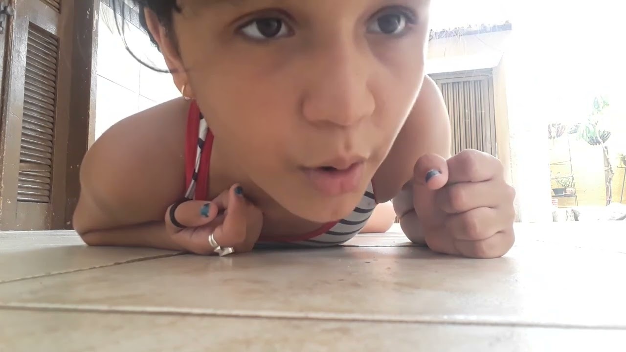 fazendo quatro tipo de posições de exercício