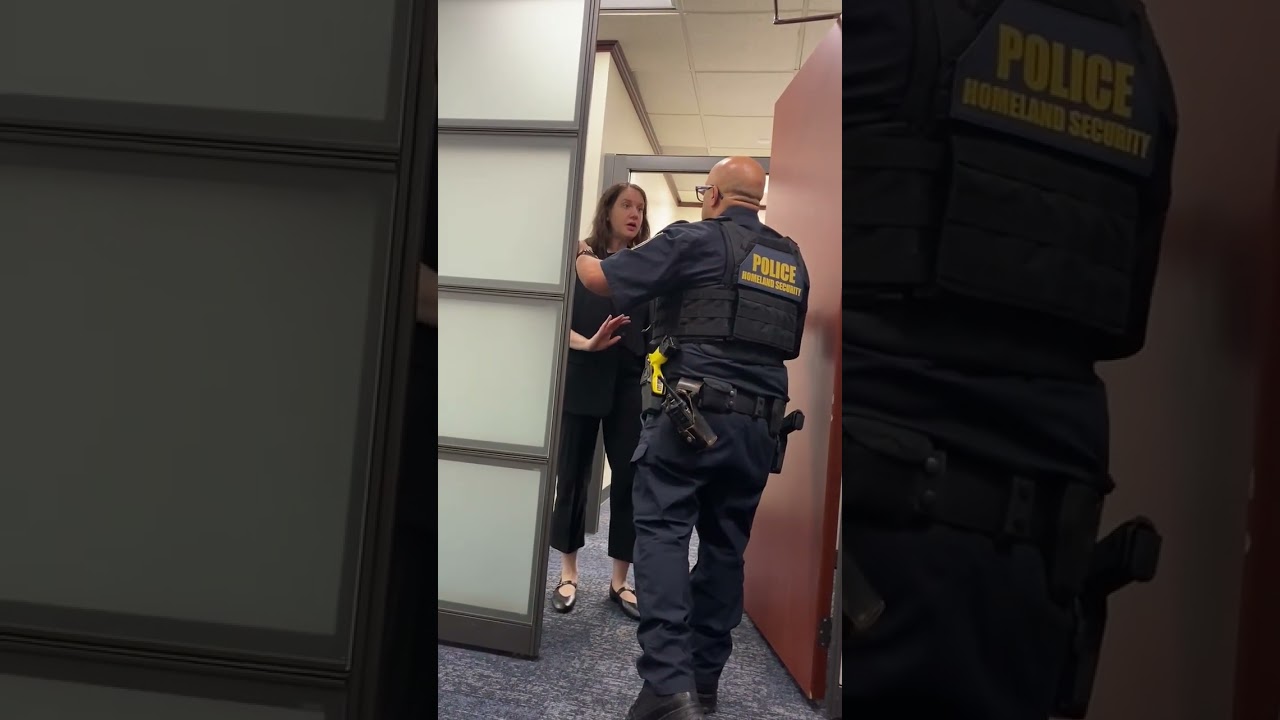 Federal Dept. of Homeland Security police handcuff Democratic Rep. Nadler's congressional staffer