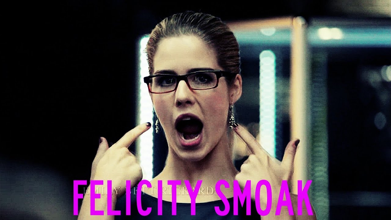 ►Felicity Smoak ; The Best Of HUMOR #1 (2K)