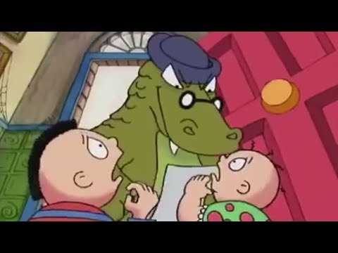 Female crocodile eats people (GTFGK S01E01)