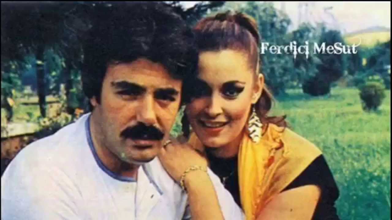 Ferdi Tayfur -  Yüreğimde Çarpıyorsun