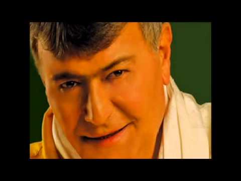 Ferdi Özbeğen -  Dilek Taşı