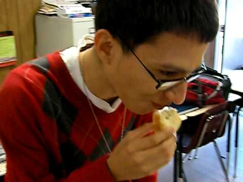 Fernando Vs The Foot Cheese