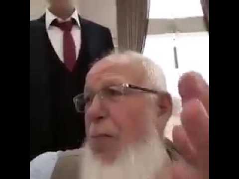 Fethullah Gülen'e küfür eden mübarek dede :)