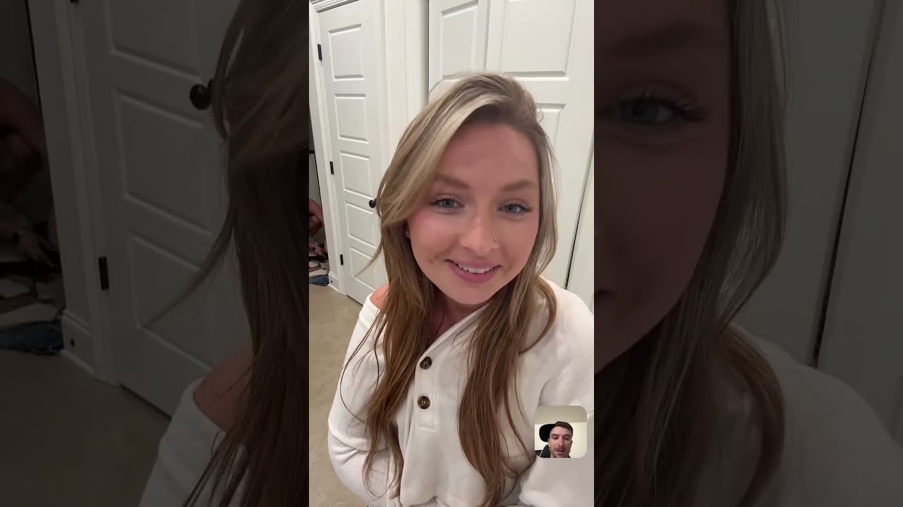 Fine thick white girl TikTok live 9