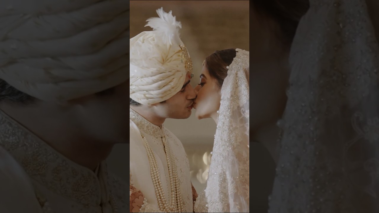 First Look of the Bride | Emotional Moment | Relationship Goals | Couple Kissing Video