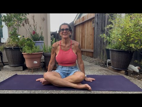 Five Minute Yoga For EVERY Body: Fifteen Minute Slow, Gentle Stretch