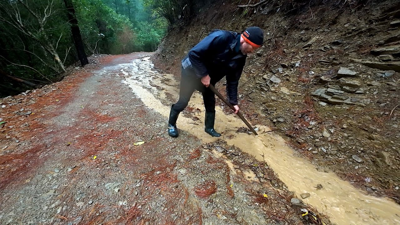 Floodwaters Rising – I Had to Save the Road and My Hydro Power Supply!