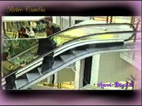 FM Y SILVINA - POCO A POCO (VÍDEO CLIP)
