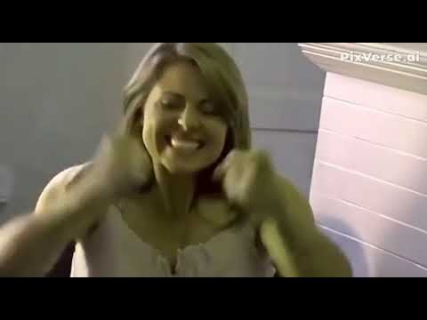 FMG female muscle growth expansion she hulk transformation