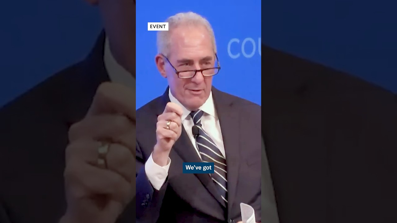 Former trade reps Michael Froman and Robert Lighthizer on universal tariffs and their efficiency