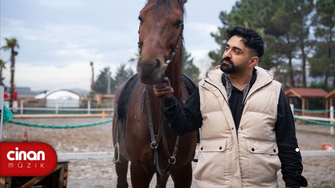 Fırat Cenk Ekşioğlu - Bu Sevda Bir Öykü