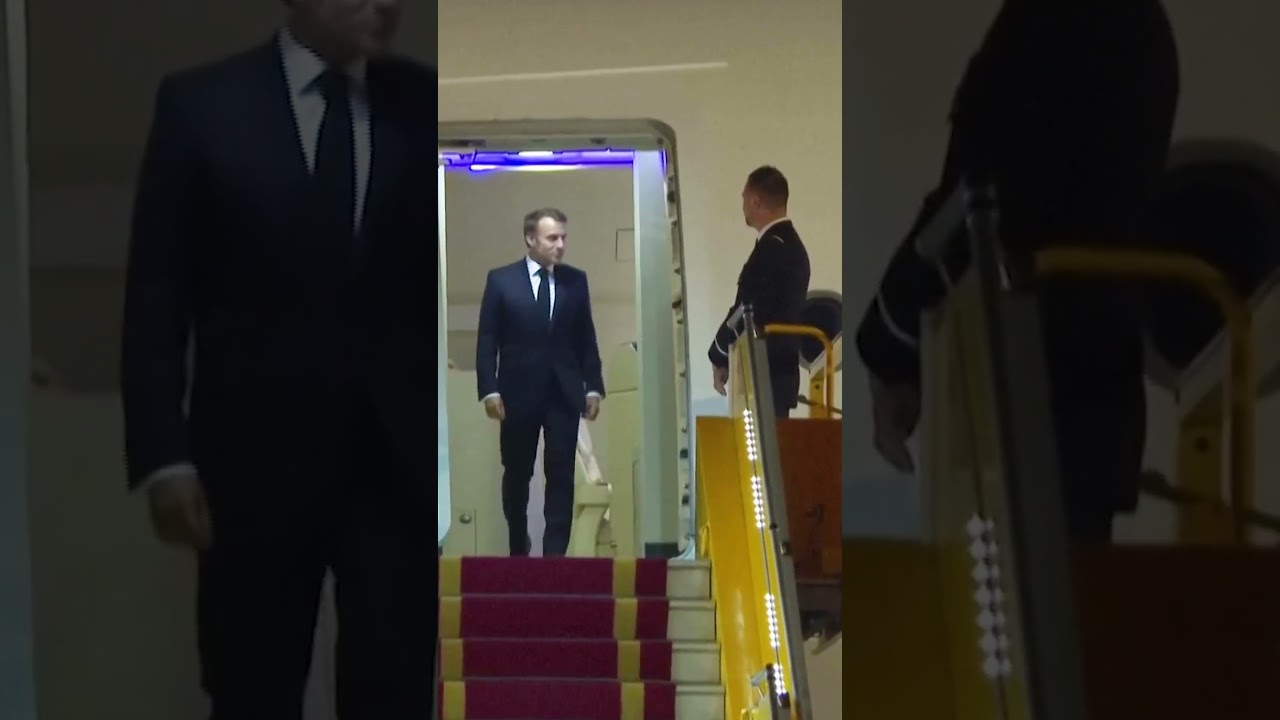 French President Emmanuel Macron's wife pushed his face in viral video