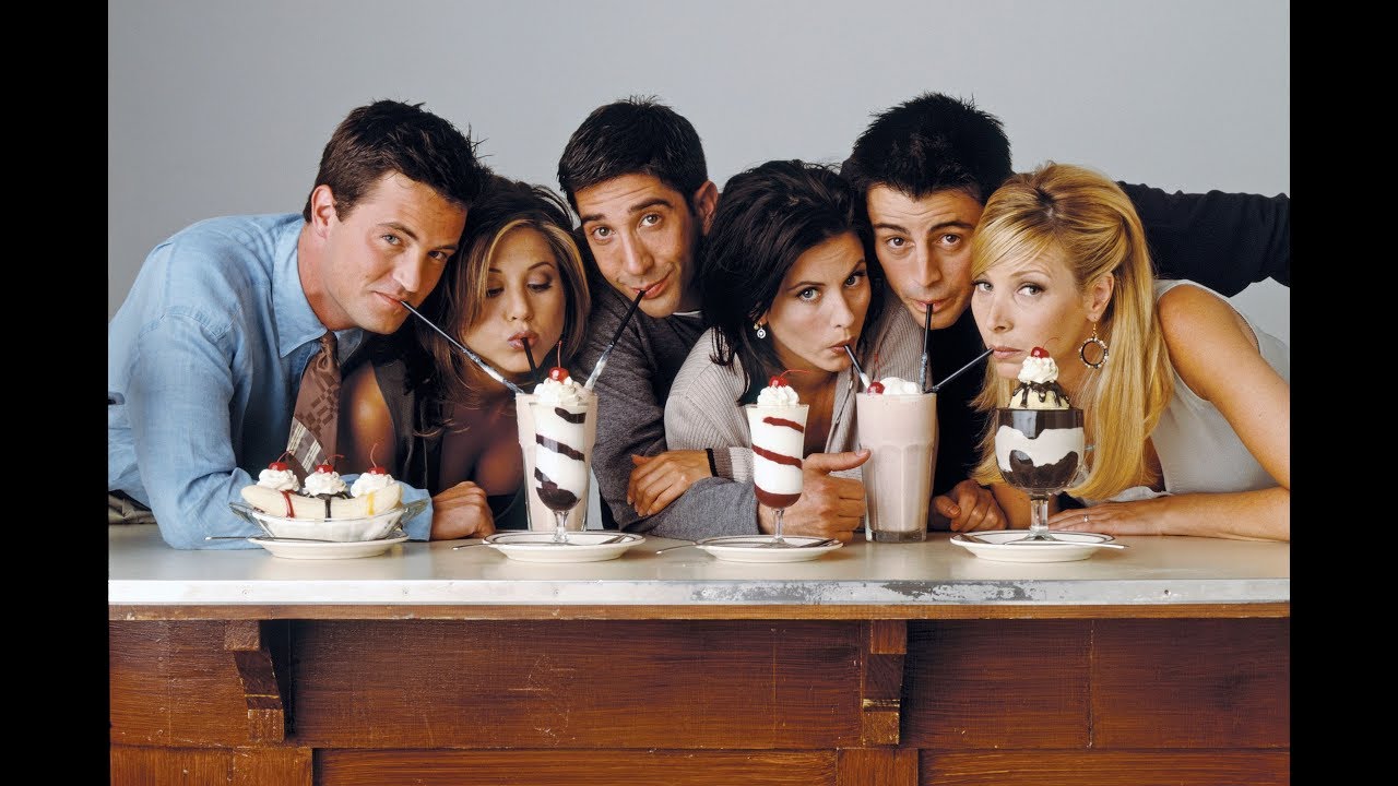 Friends cast real age + net worth 2019