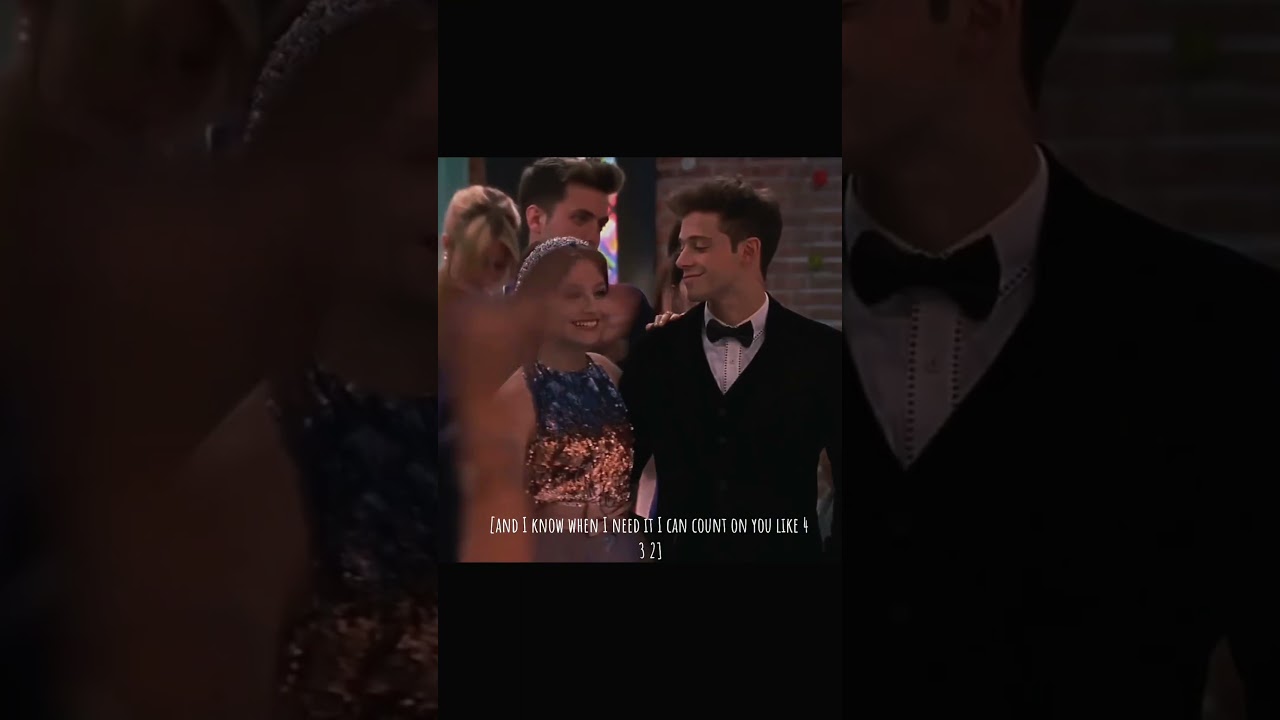 “Friends”#soyluna#lutteo#simon#ruggeropasquarelli#matteobalsano#love#lunavaliente#karolsevilla#love