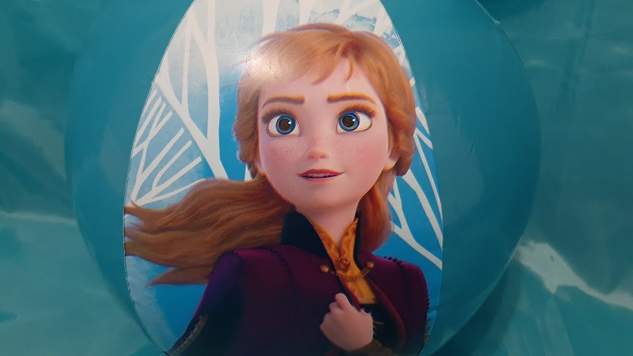 Frozen Princess Anna Beach Ball Inflating Amazing Fun!!