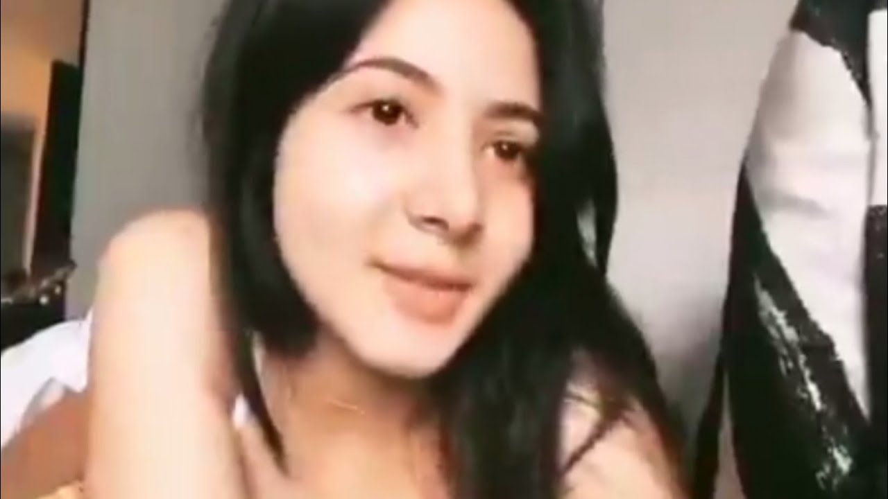 FULL VIDEO BULAN SUTENA VIRAL 1 MENIT 19 DETIK