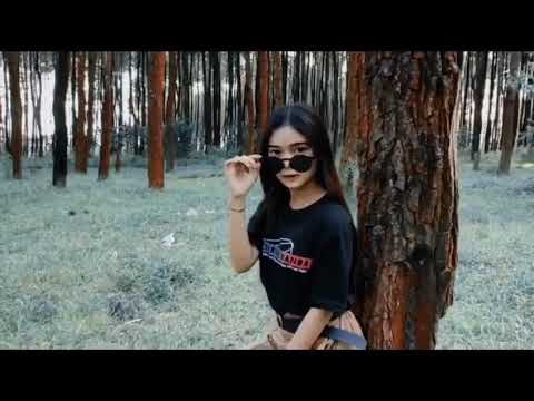 Gabut nih .