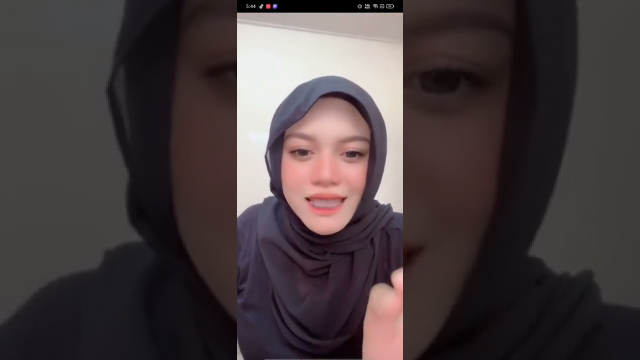 Gadis Tiktok Live
