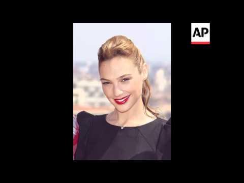 Gal Gadot cast as Wonder Woman in 'Batman vs.Superman' film