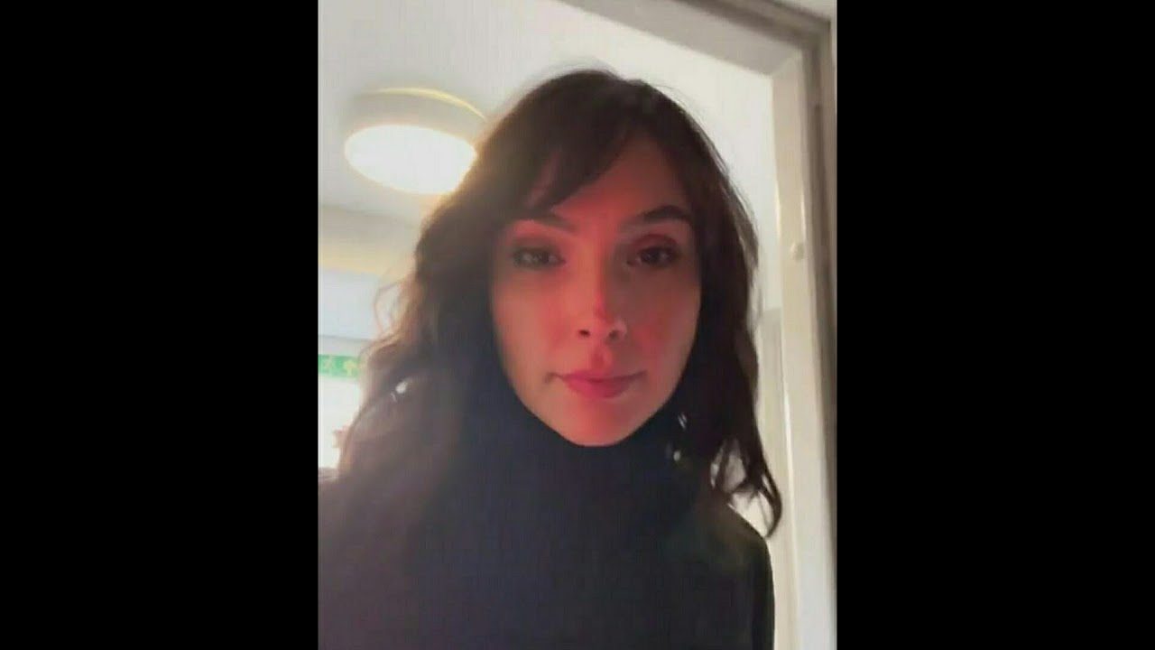 Gal gadot on set the photoshoot for Heart and Stone movie #56