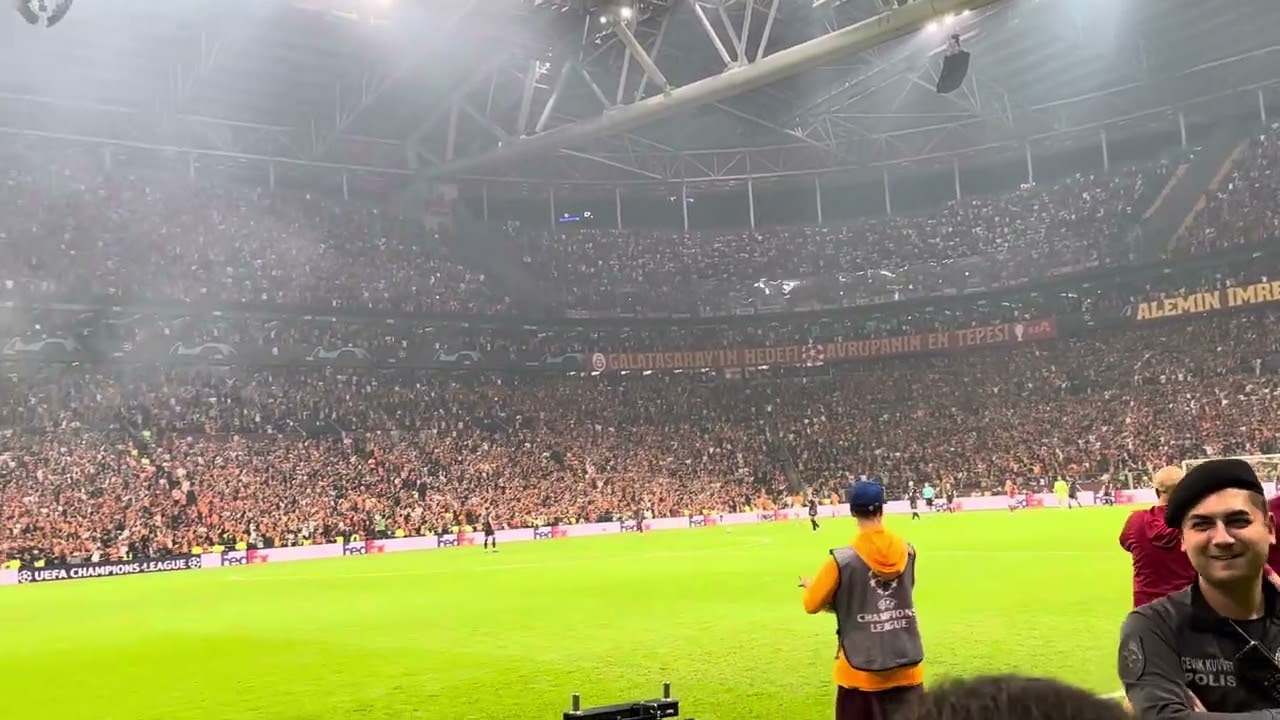 Galatasaray Istanbul - Bayern München Münih penaltı Elfmeter Icardi -Sané Champions League Rams Park