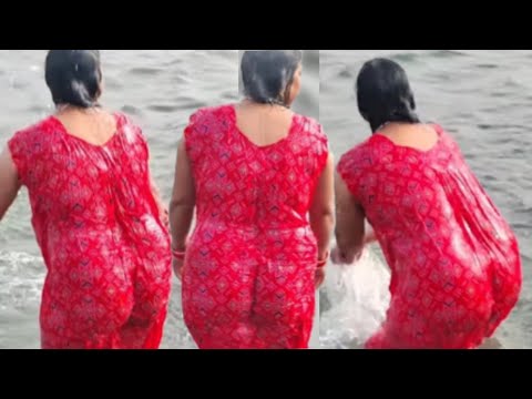 Ganga snan hot new latest 2025 | holy bathing haridwar hot | open bath #gangasnan2025 #viralvideo