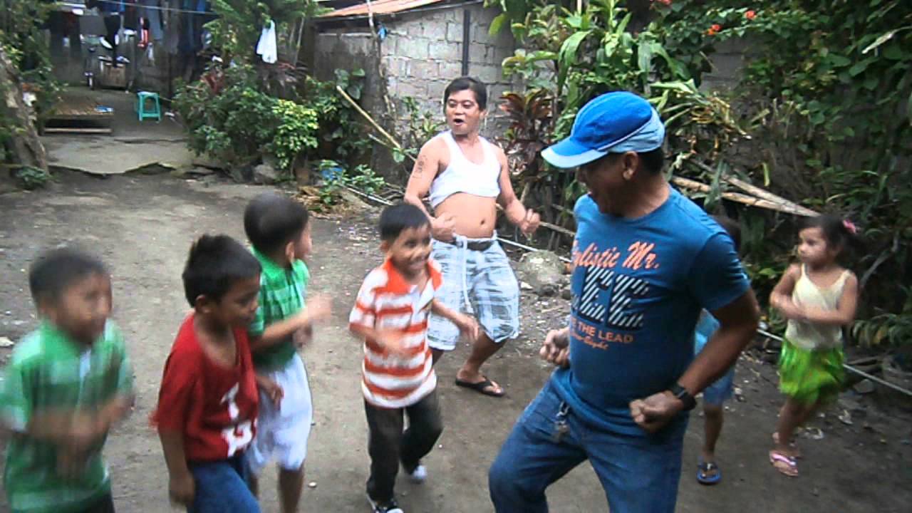 Gangnam style(Sto.niÑo San pablo City)Christmas 2012~~