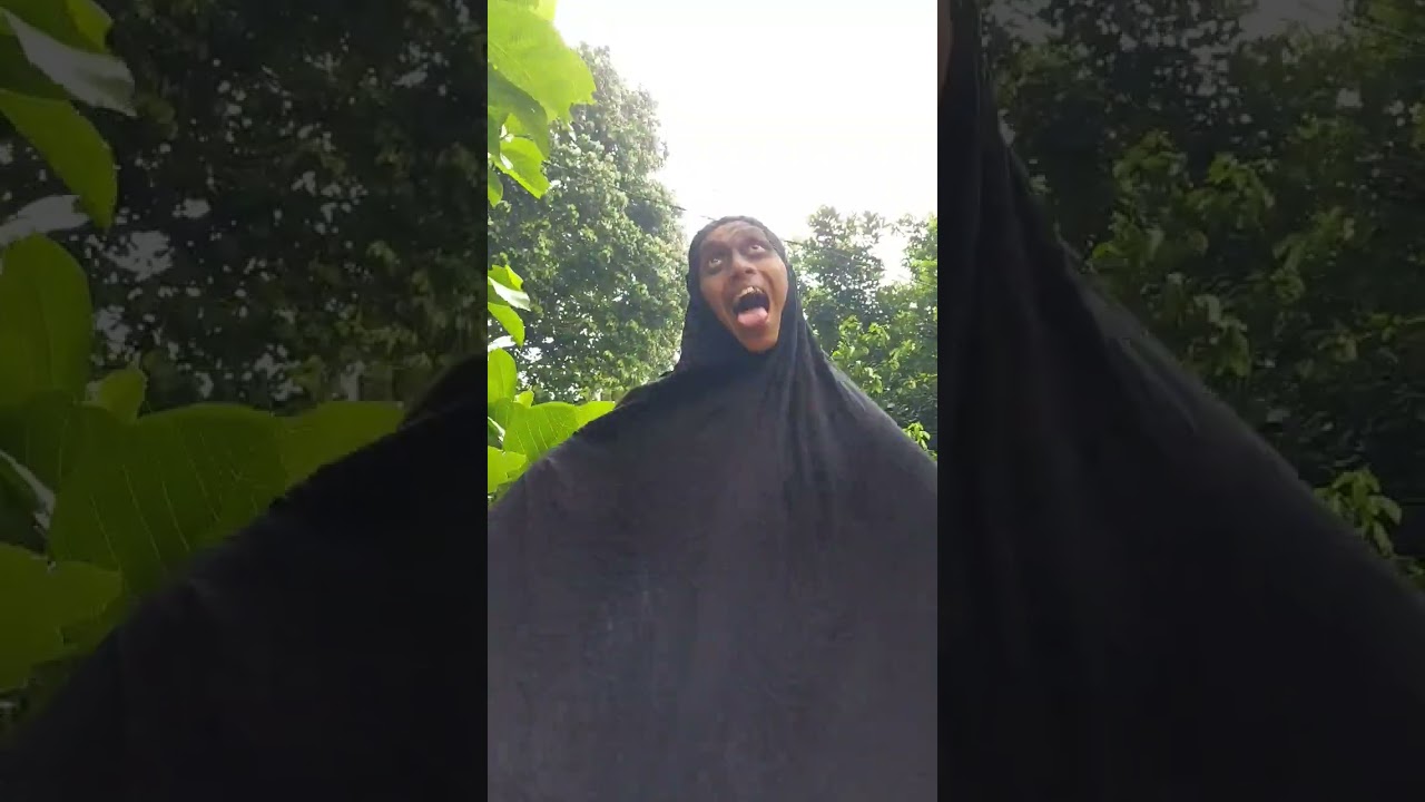 Gara Gara Main di Hutan