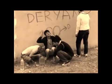 Gardaş Biz Dört Kişiyiz