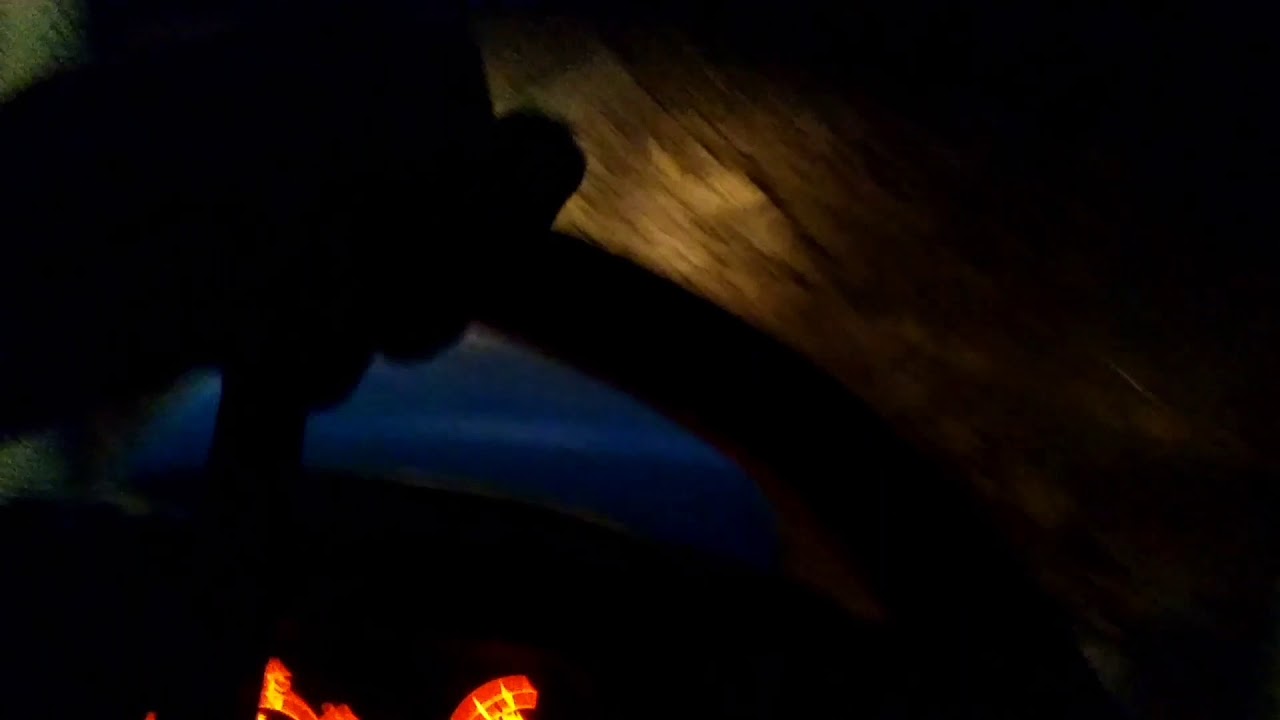 Gece gece tarla sürüyorum (köy günlükleri)
