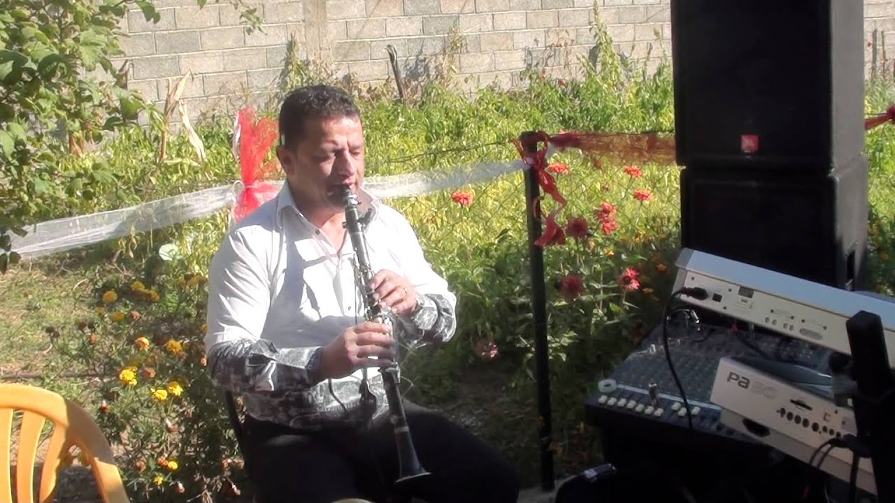 genci ezmeri.