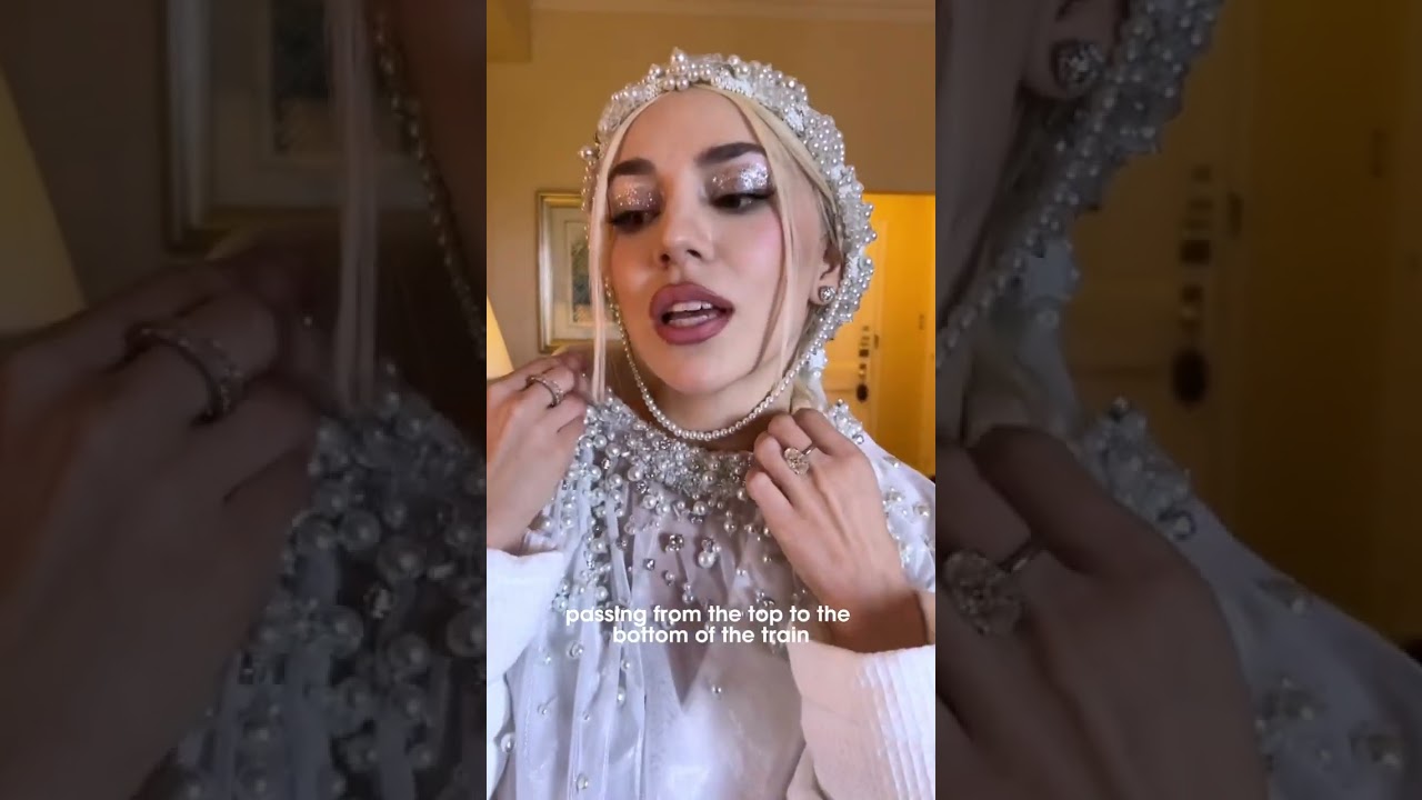 Get ready for 2023 Met Gala with Ava max 🥰