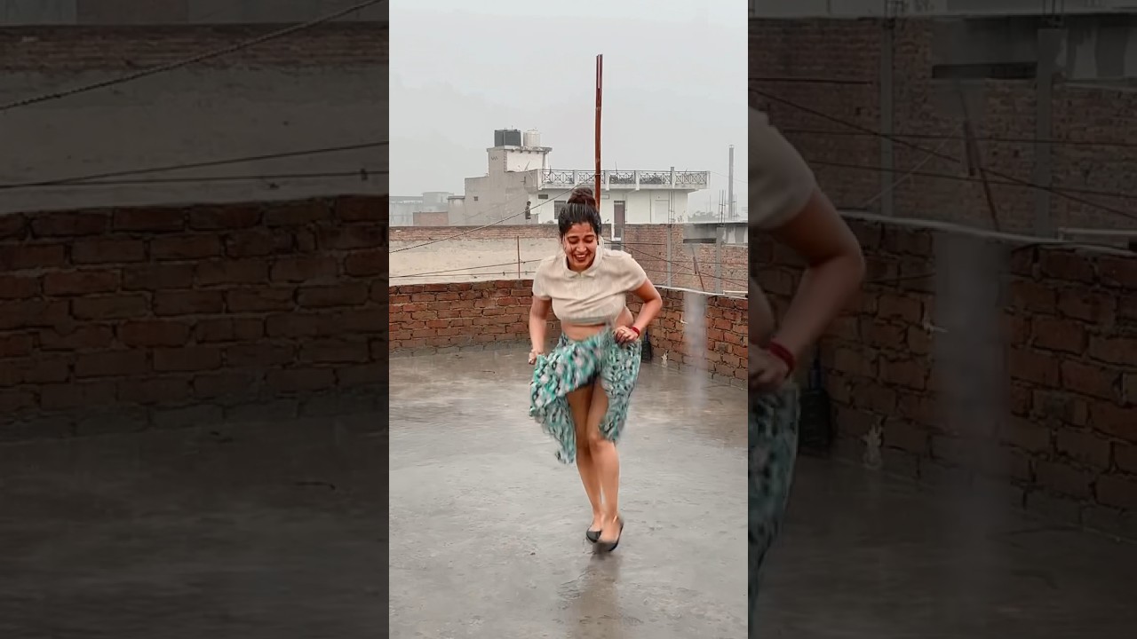 Ghagra 🤪🥰#shortvideo #dance #ghagrasong #oldisgold #love @Poojavlog174