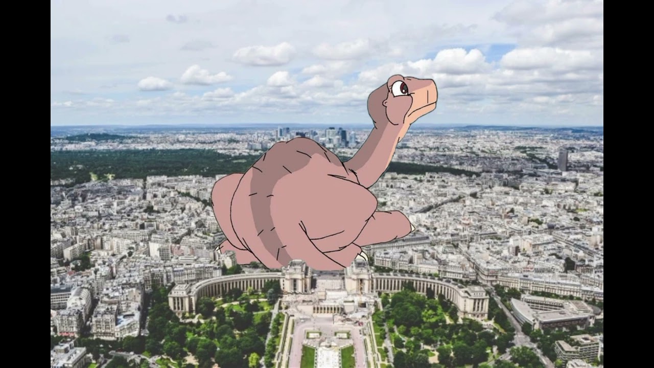 Giant littlefoot sitting at the city