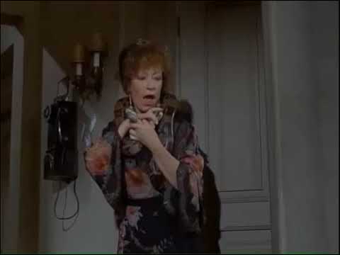 Giantess Handheld Scene from Land of the Giant's Cult Classic Series.