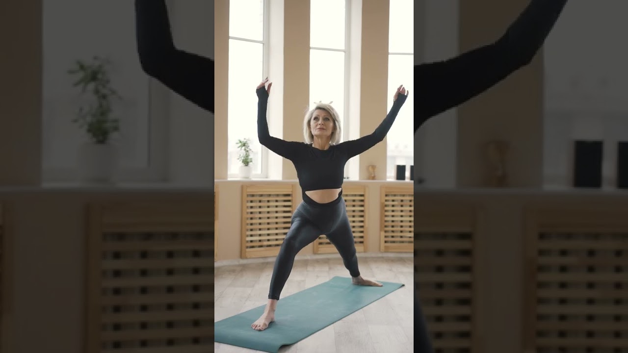 Gilf Yoga Short